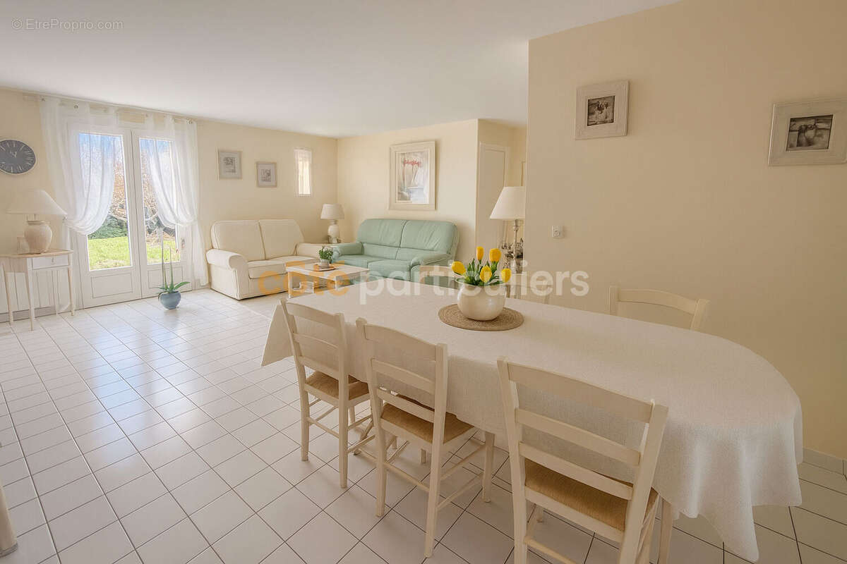 Maison à L&#039;AIGUILLON-SUR-MER