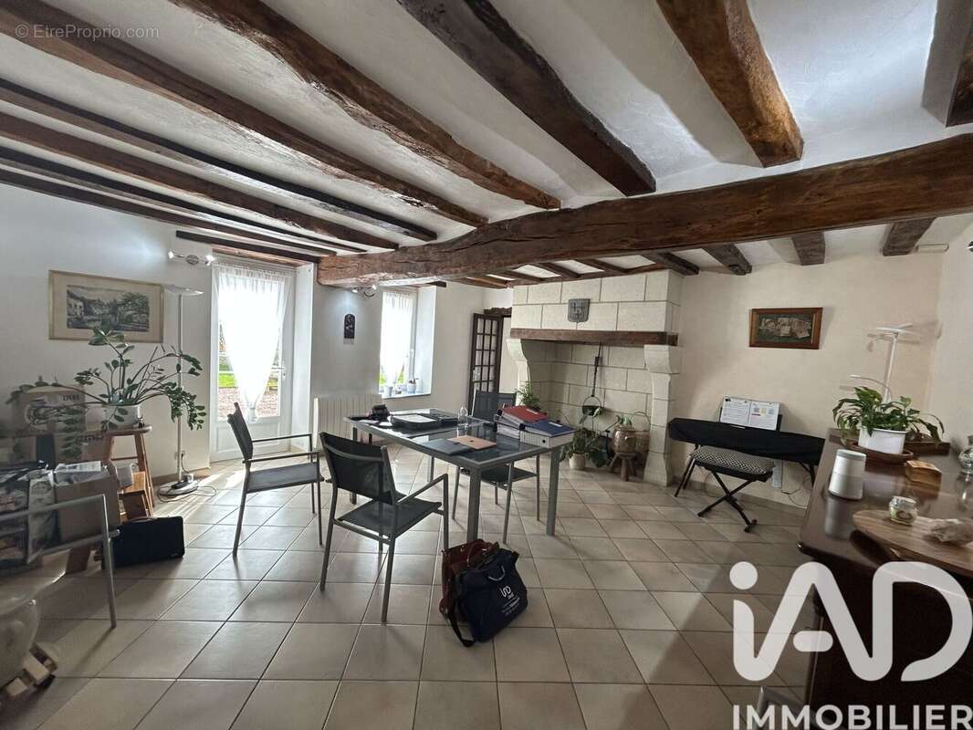 Photo 5 - Maison à ALLONNES