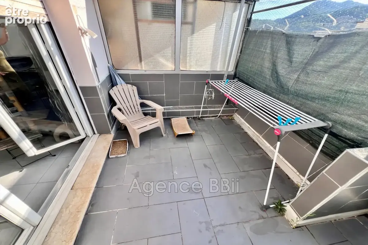 Appartement 3 pièces 65 m² à vendre à Nice (06300) - photo 2