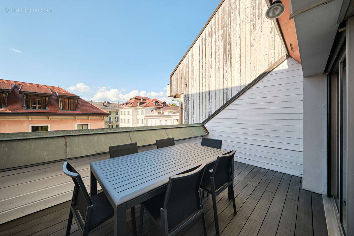 Annecy centre dernier etage t2/3 - photo 6