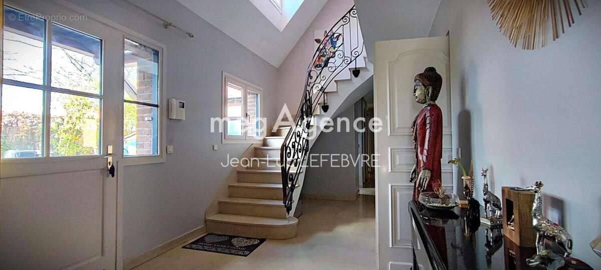 Maison à LEERS