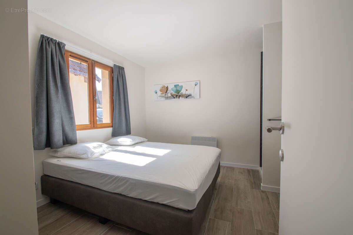 Maison à LACAPELLE-MARIVAL