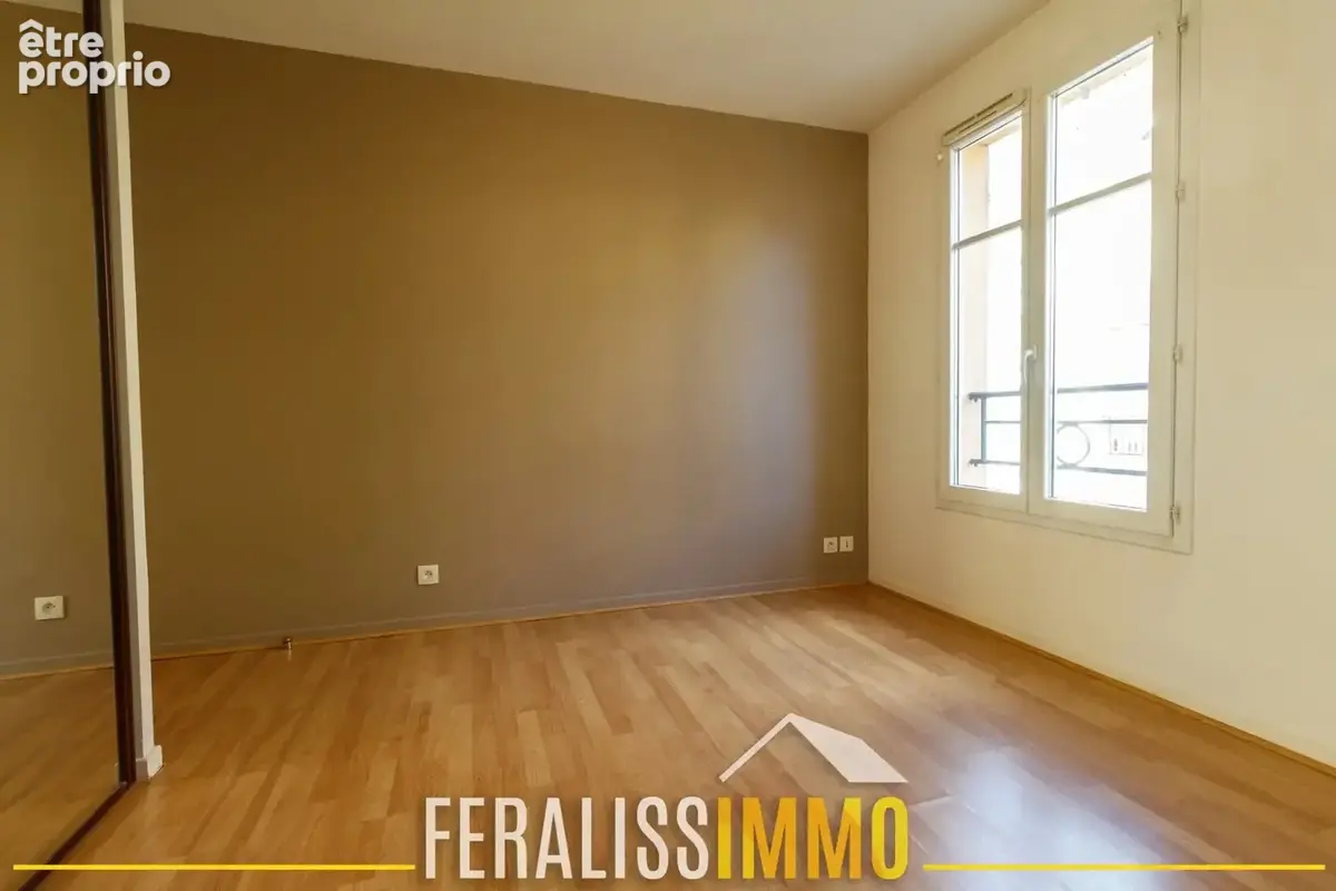 Charmant F2 situé au coeur de ville ! - photo 3