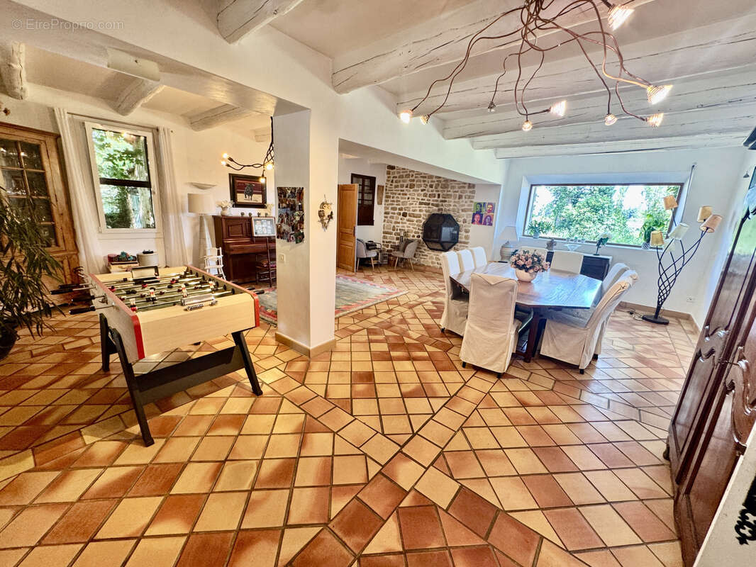 Maison à PIOLENC