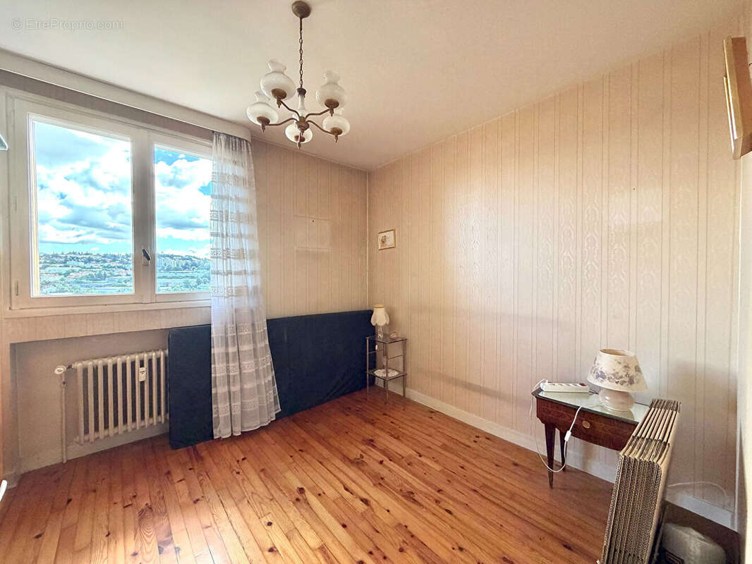 Appartement T3 de 57,24 m² avec balcon et garage - photo 3