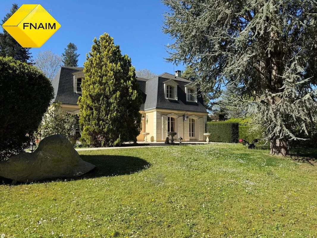 Maison à VILLIERS-SUR-ORGE