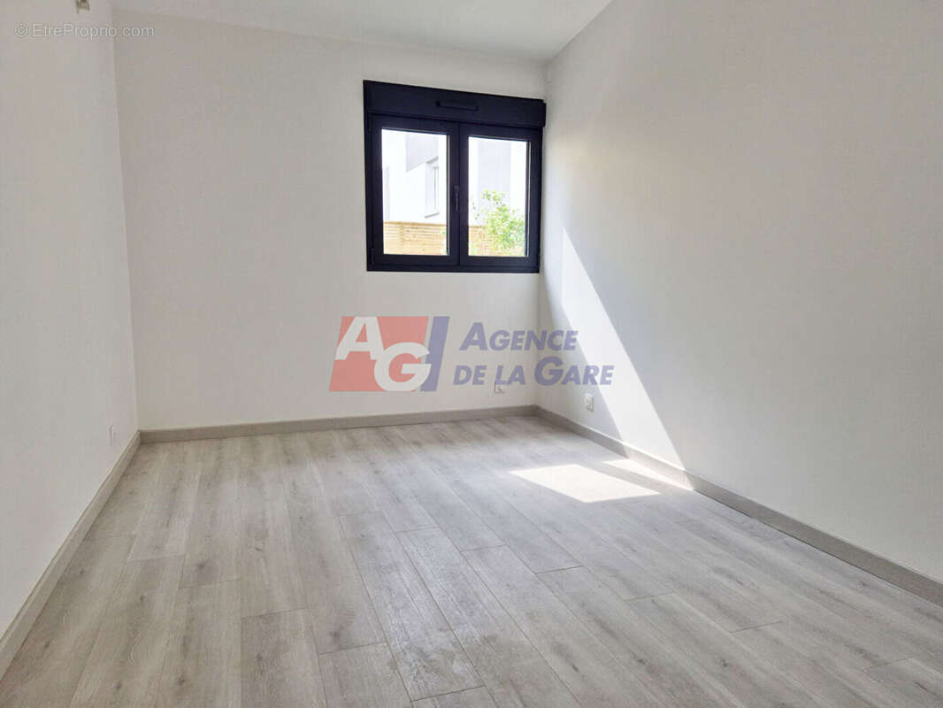 Appartement à HOUILLES