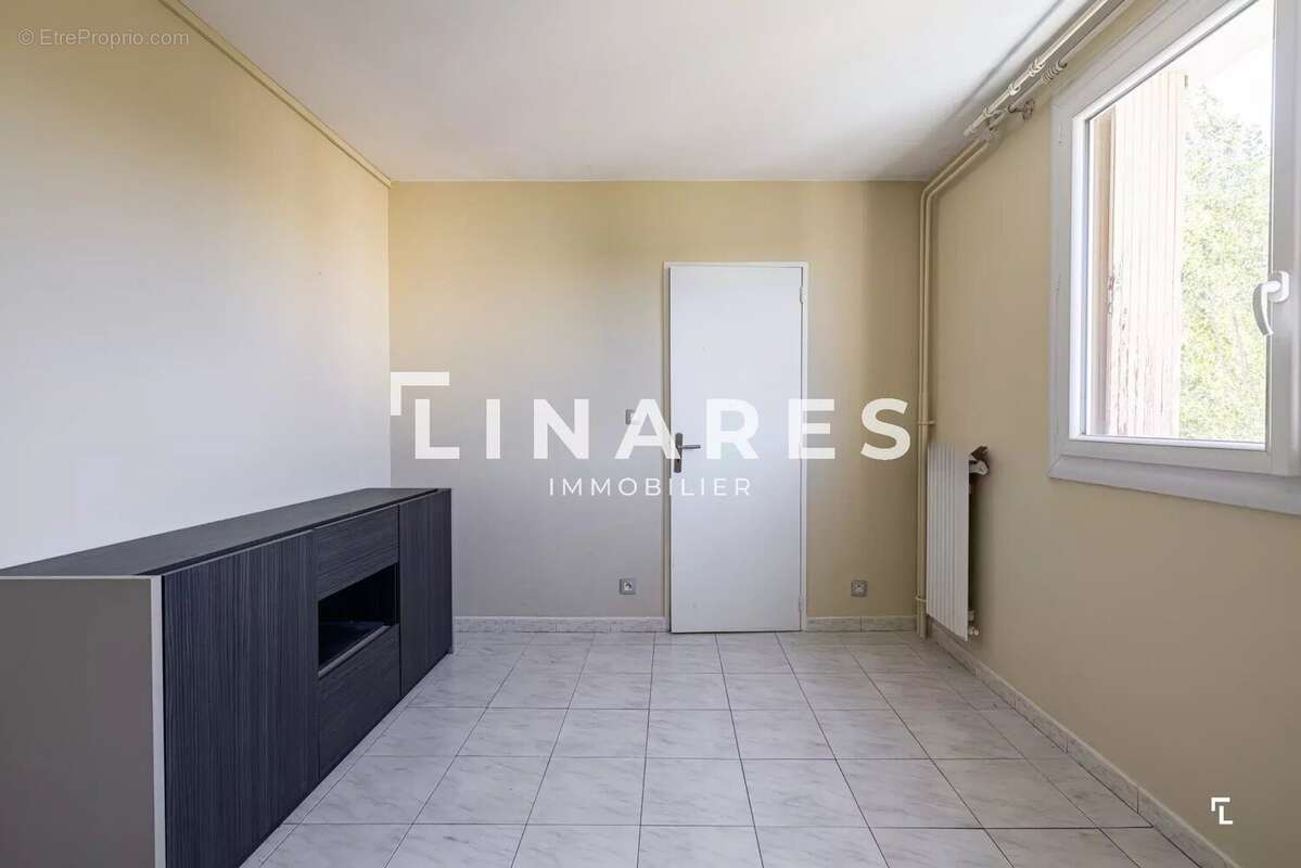 Appartement à MARSEILLE-11E