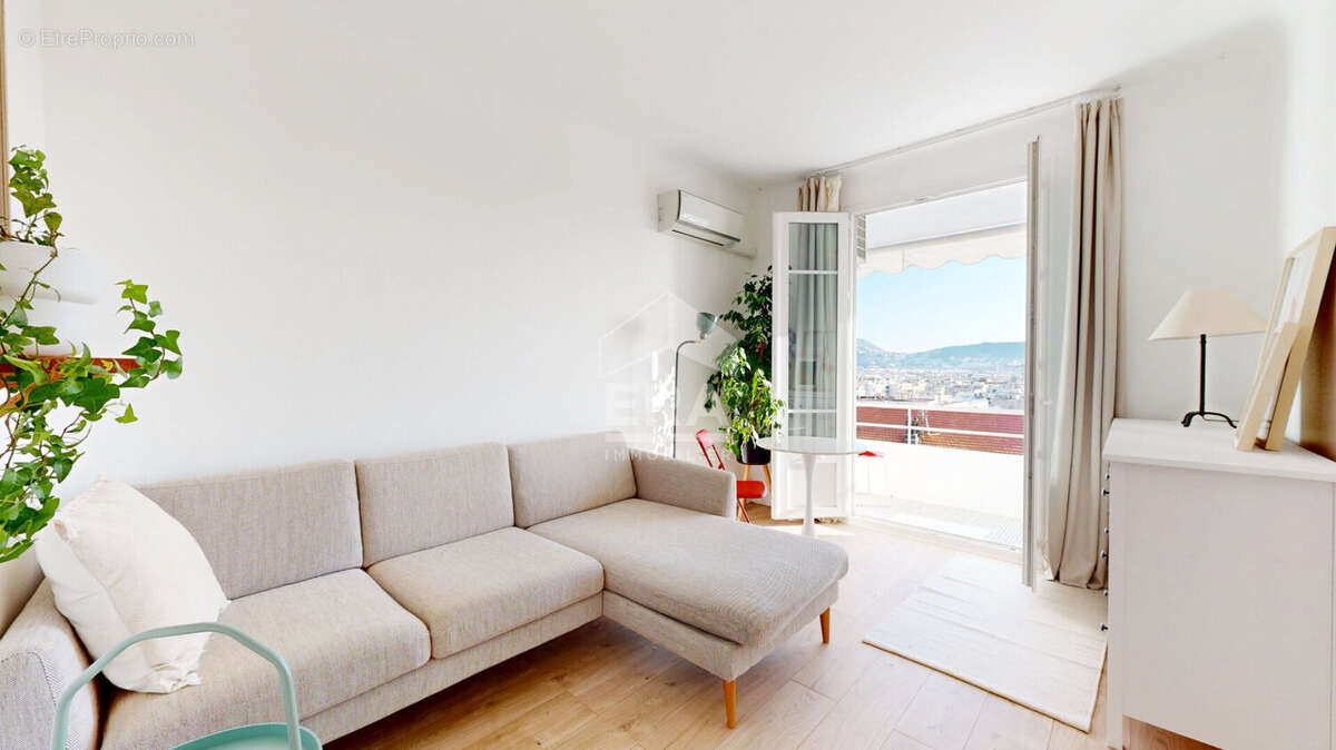 Appartement à NICE