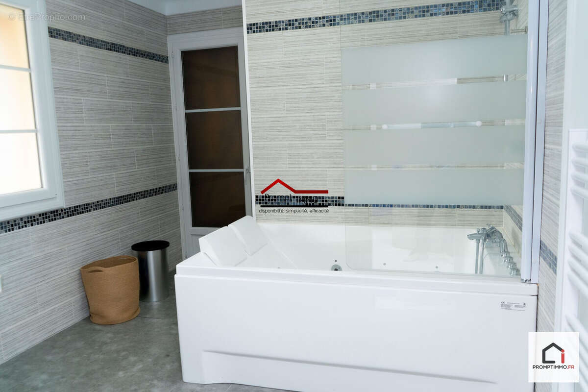 Maison à PUISSALICON