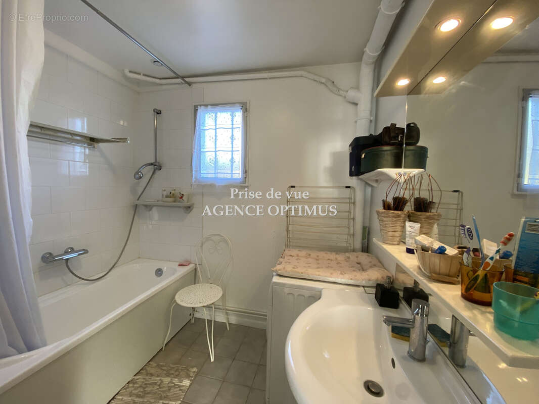 Maison à COURLON-SUR-YONNE