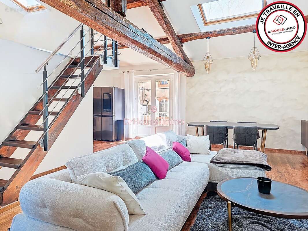 Maison à LE MUY