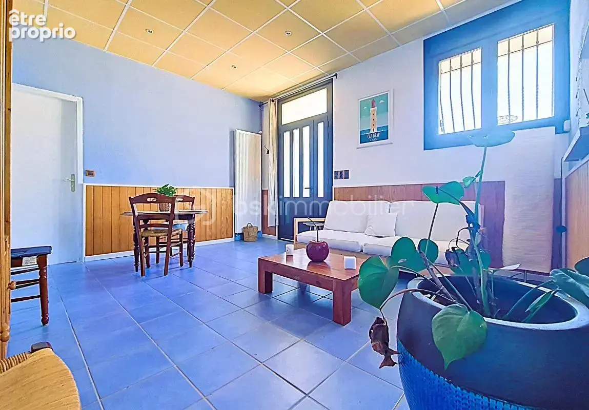 Maison 4 faces avec vue sur le Canigou – 1760 m² de terrain, piscine, garage, dépendance, panneaux solaires - photo 12