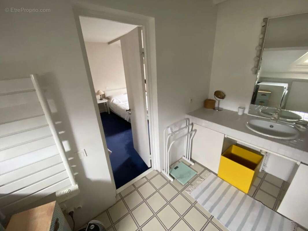 Appartement à PARIS-5E