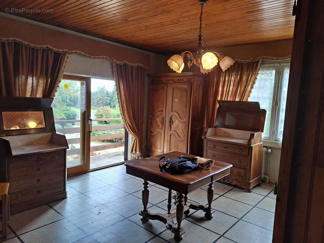 Maison à LE CHAMBON-SUR-LIGNON