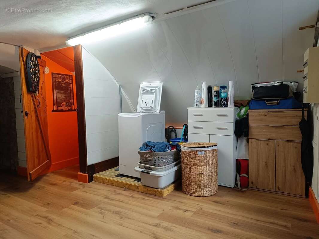 Appartement à SAINT-MARCEL-LES-SAUZET