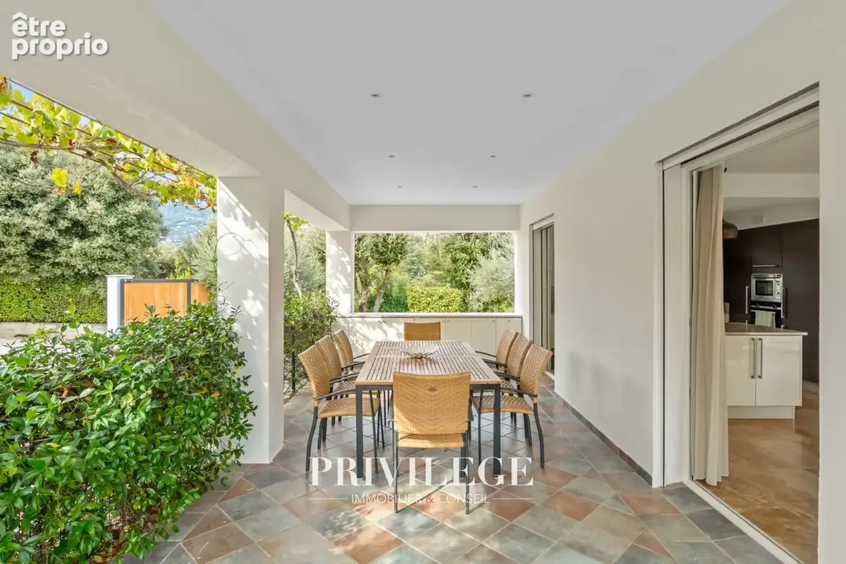 Peymeinade — Villa contemporaine de première main, piscine et ascenseur - photo 43