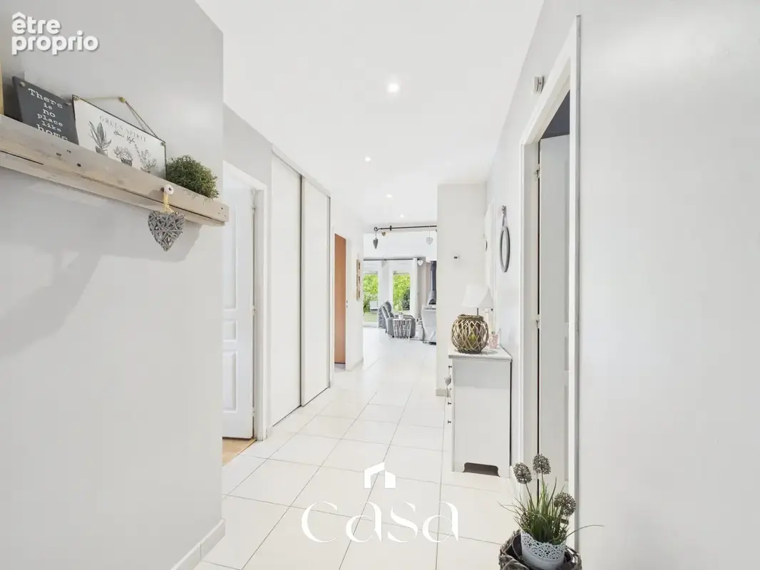 Maison 7 pièces 180 m² à vendre à Falaise (14700) - photo 2