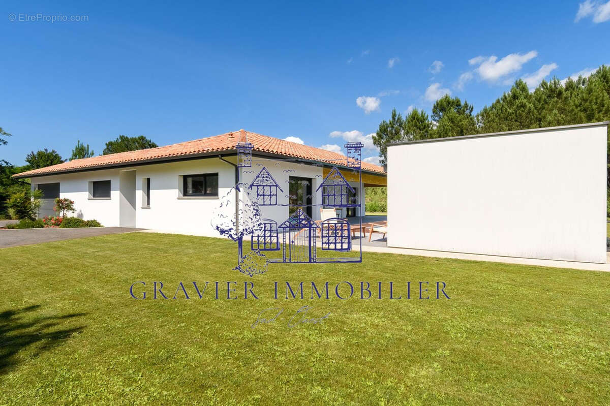 Maison à PONTENX-LES-FORGES