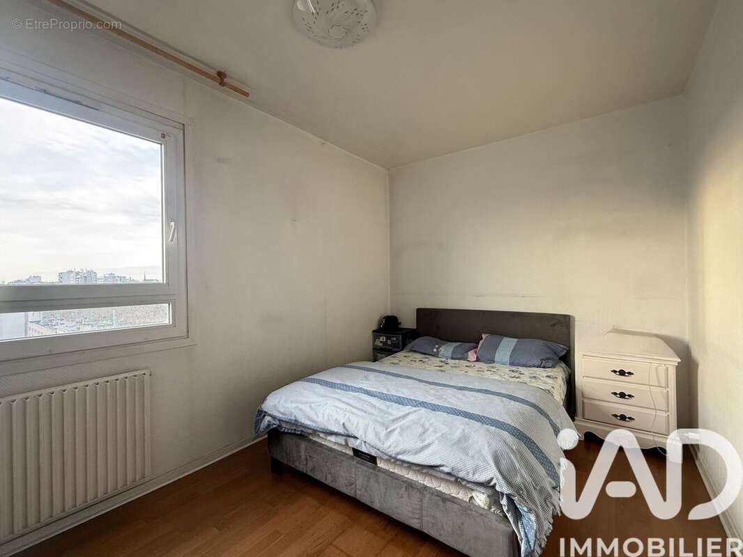 Photo 6 - Appartement à PARIS-18E