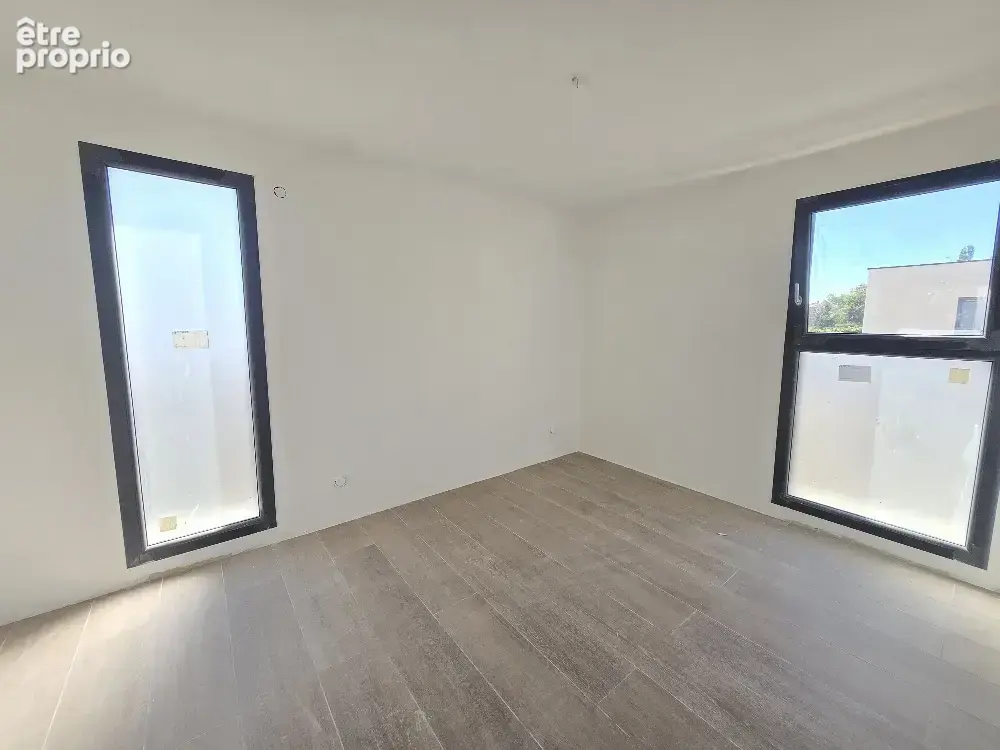 Villa année 2025 de 110 m2 hab. sur terrain clos de 310 m2 sur le hauteur de GIVORS (rue de bel air) - photo 7