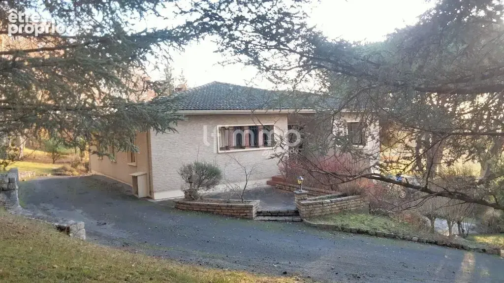 Maison avec 11341m² de terrain - photo 6