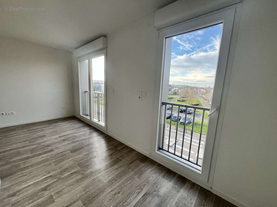 Appartement à BEZANNES