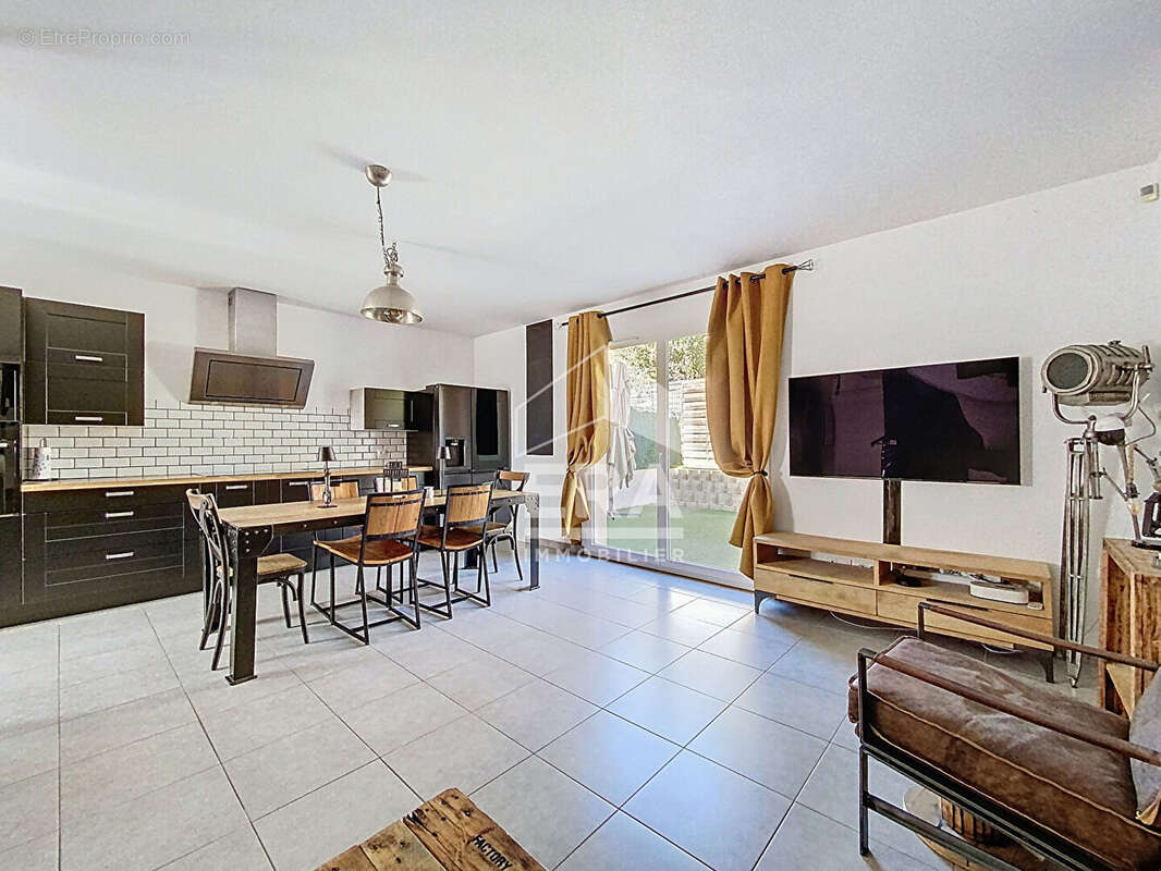 Maison à MARSEILLE-13E