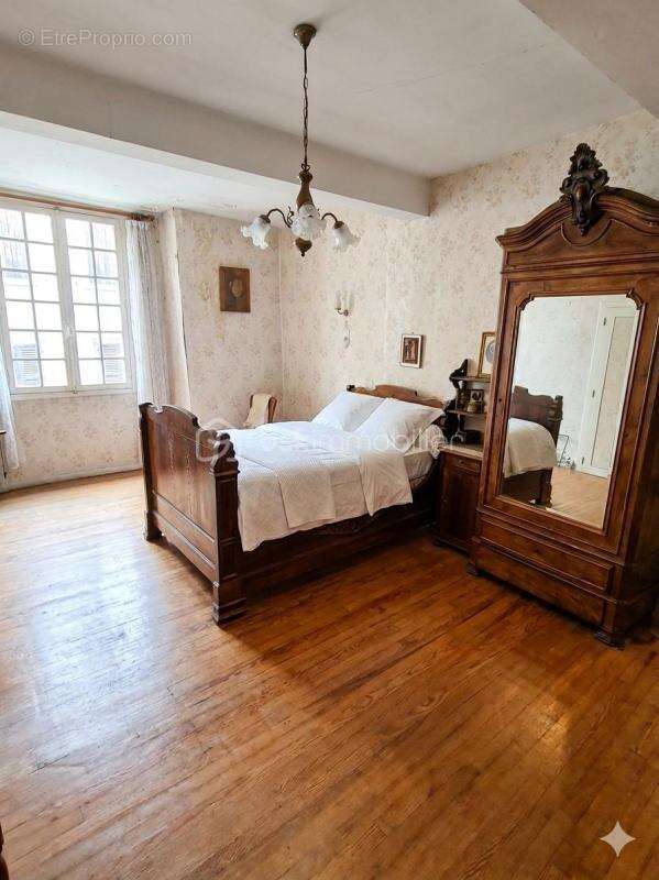 Maison à LA BASTIDE-DE-SEROU