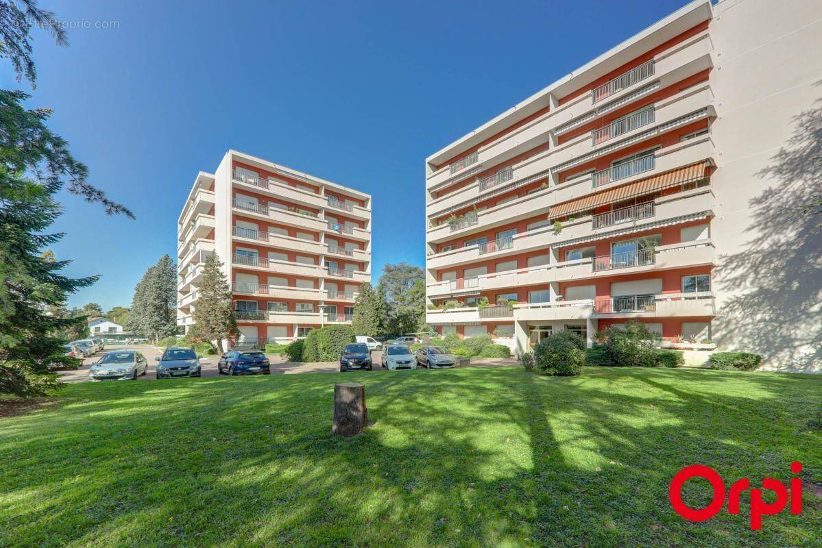 Appartement à CALUIRE-ET-CUIRE