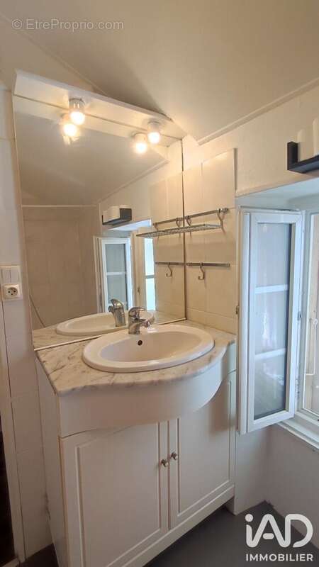 Maison 67 m² à Thaire  - photo 9