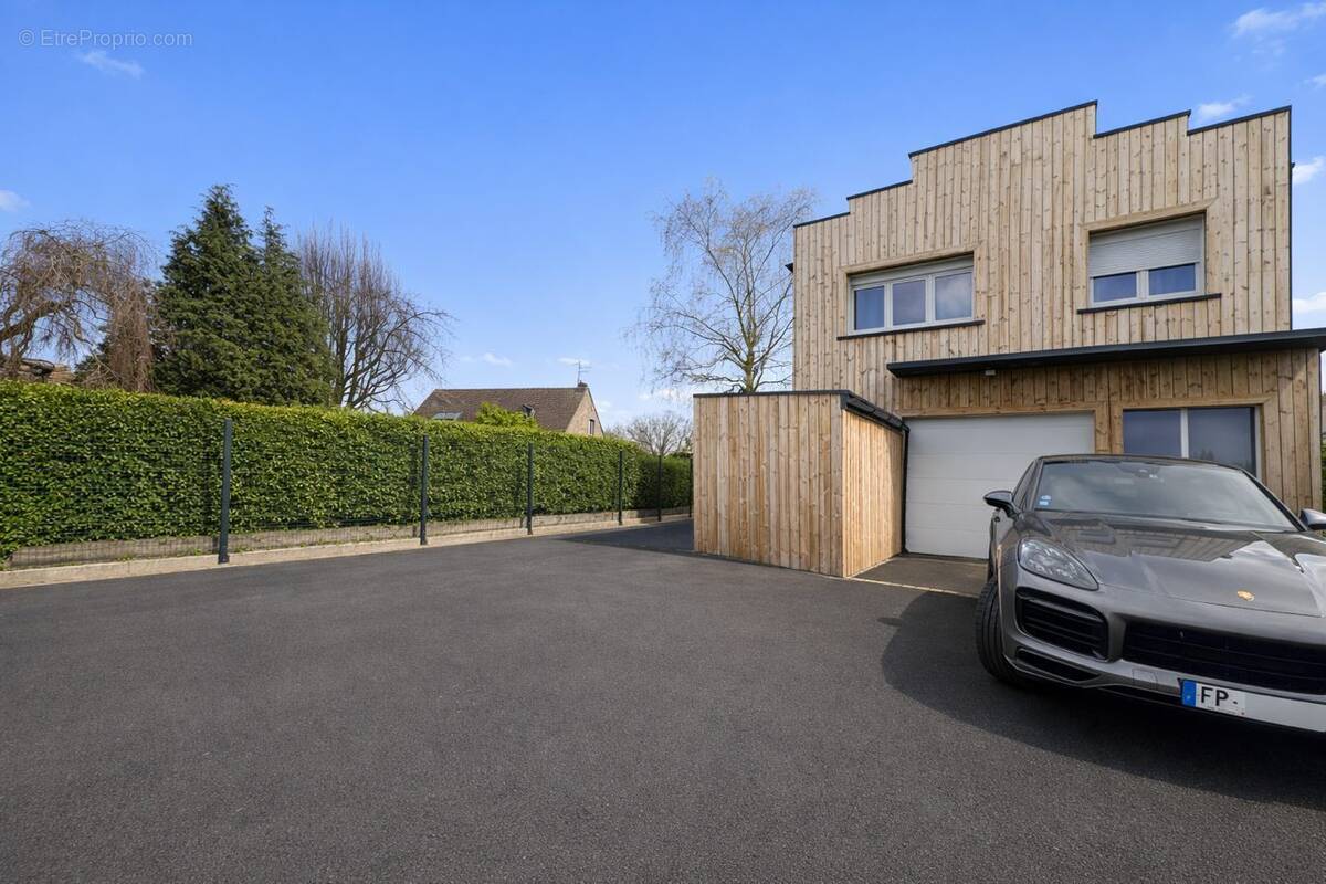 Maison 107 m² à Wavrin  - photo 1