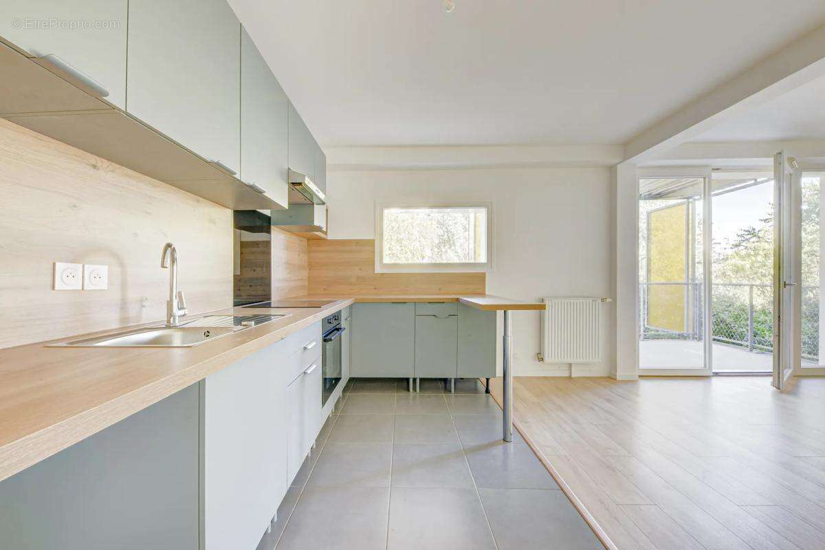 Appartement à SAINT-OUEN