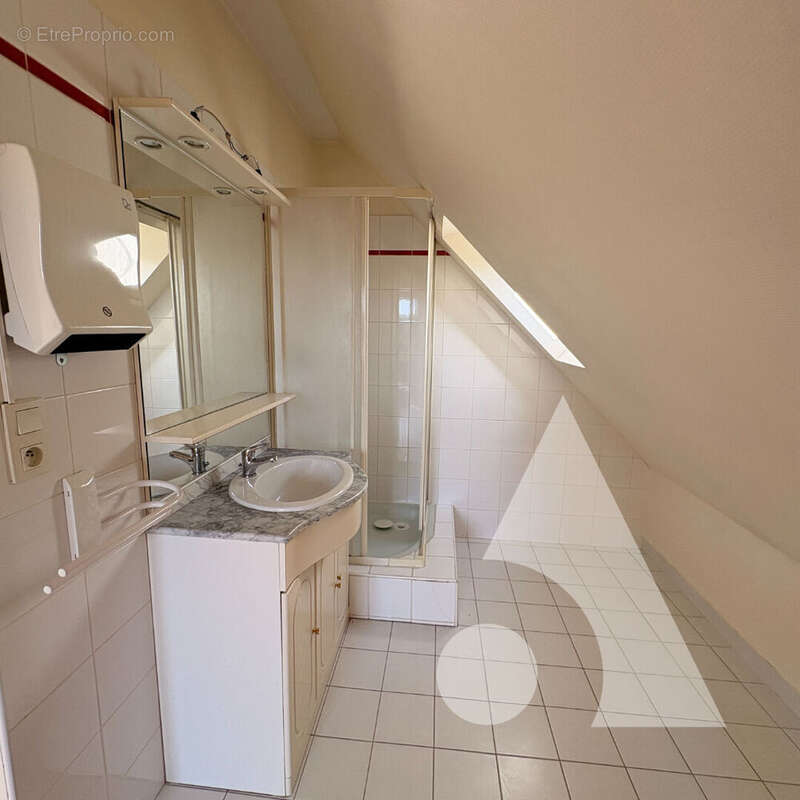 Maison familiale Les Noës Pres Troyes 6 pièce(s) 118m2 - photo 12