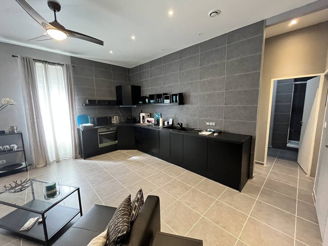 Appartement à GANGES