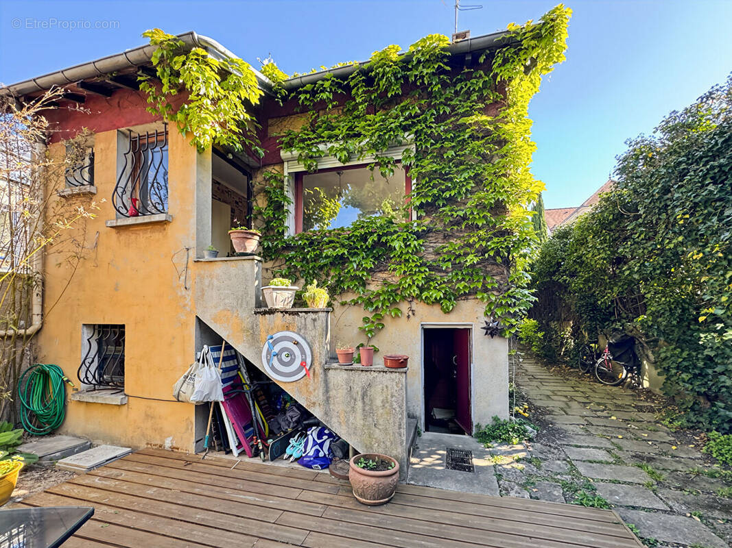 Maison à ROSNY-SOUS-BOIS