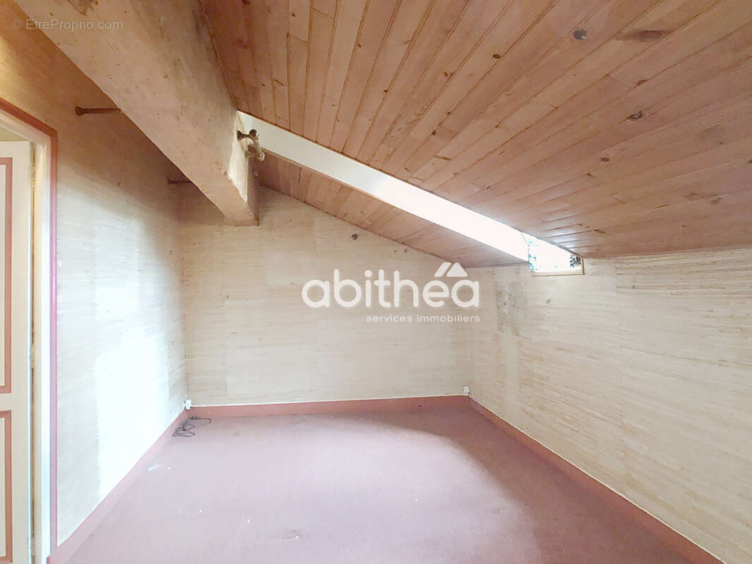 Maison de ville angouleme 179 m2 3 chambres - photo 20