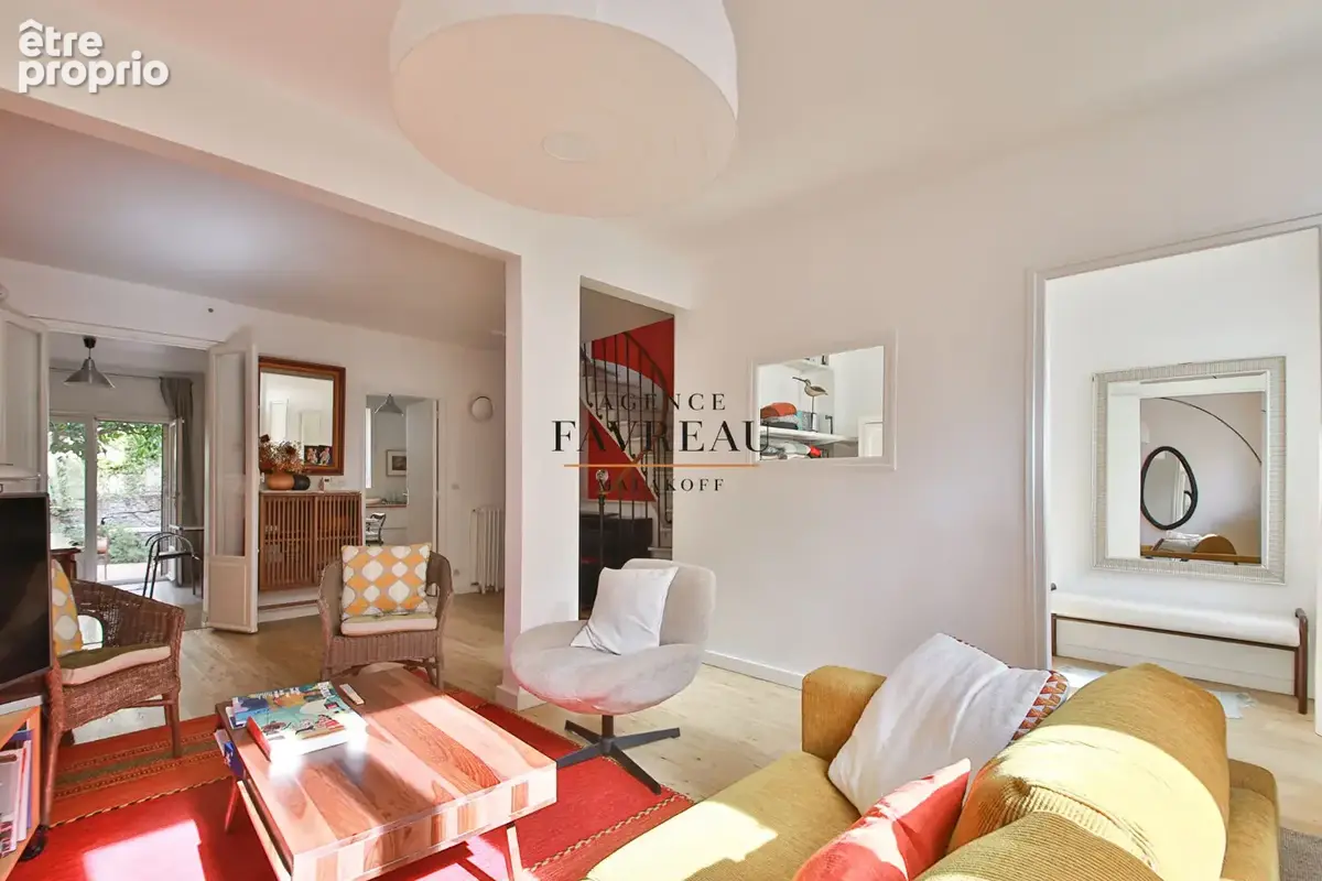 Maison Malakoff 6 pièces avec terrasse et cour - photo 2