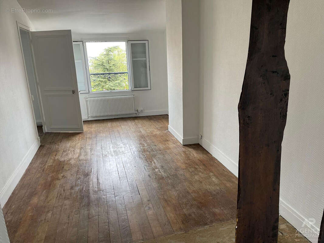 Appartement à RUEIL-MALMAISON