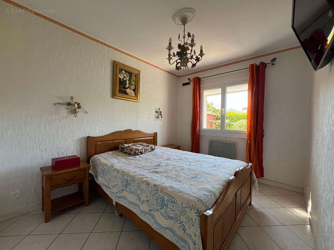 Maison à LA DESTROUSSE