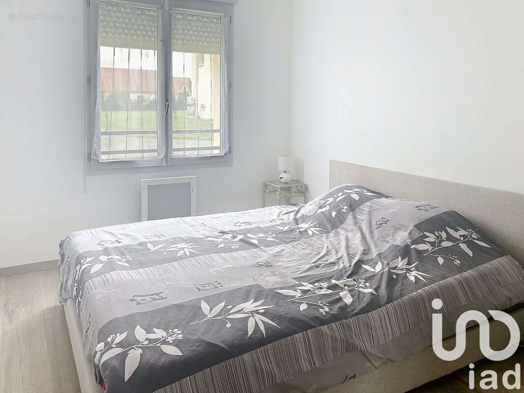 Photo 6 - Maison à MONDONVILLE-SAINT-JEAN