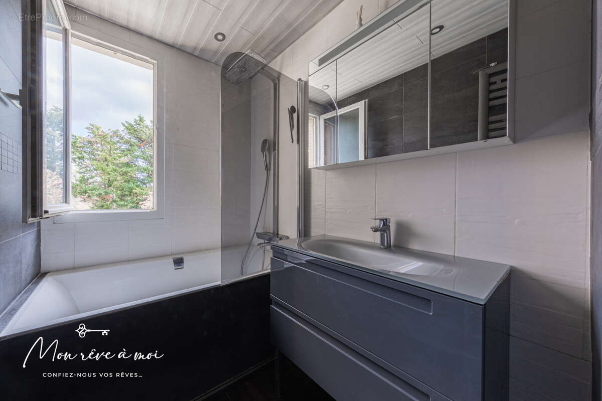 Appartement à MAISONS-LAFFITTE
