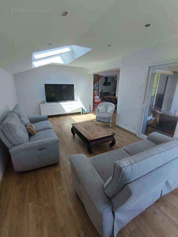 Maison à LAMPAUL-PLOUARZEL