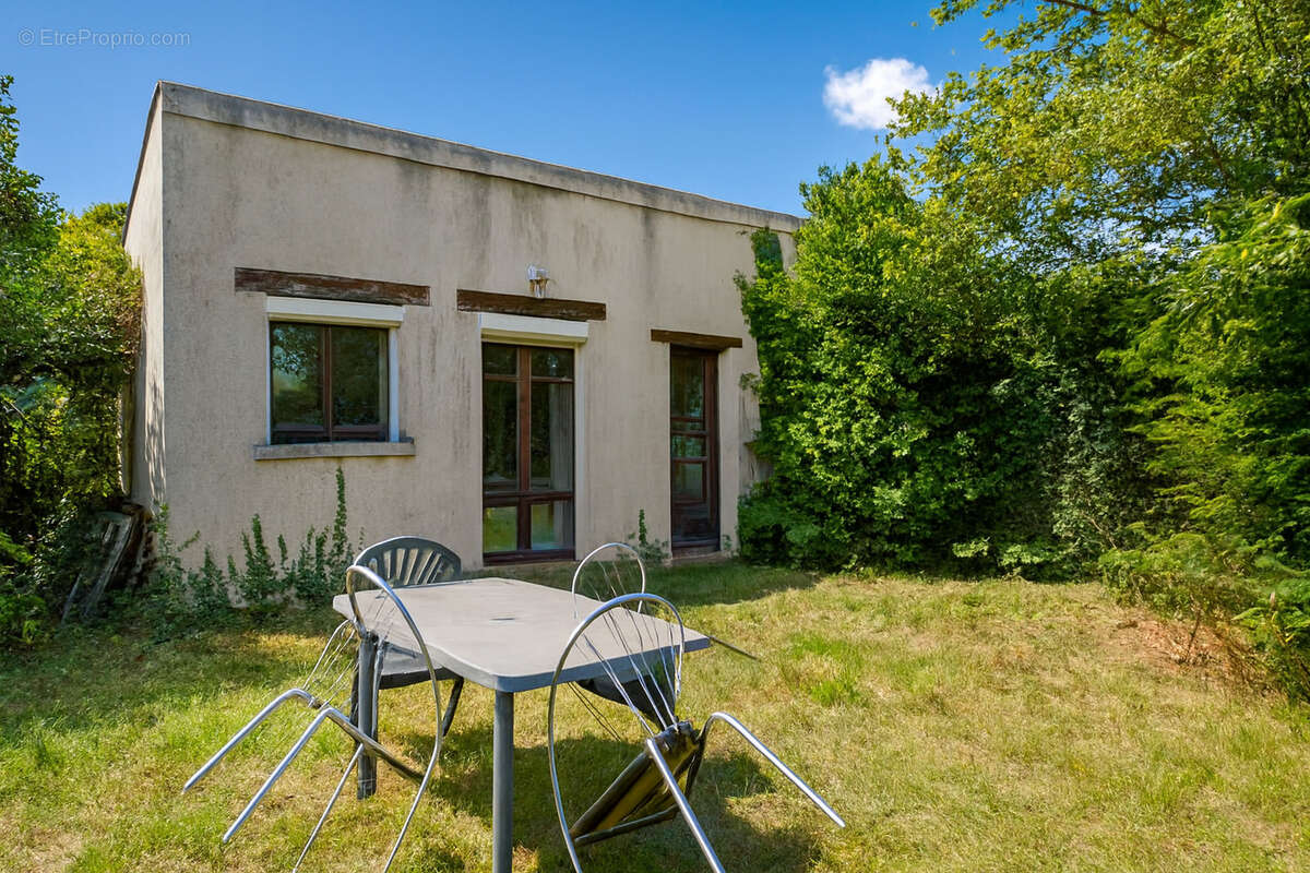 Maison à BEAUMONT-DU-GATINAIS