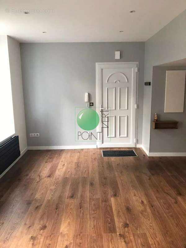 Appartement à CERNY