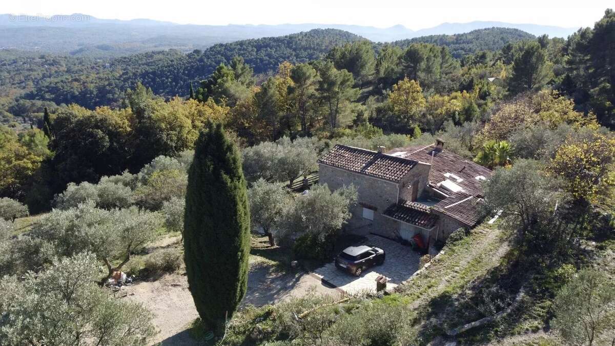 Maison à SEILLANS