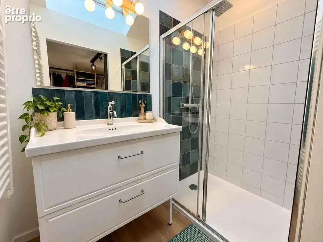 Nieul Maison de village plein centre - photo 6