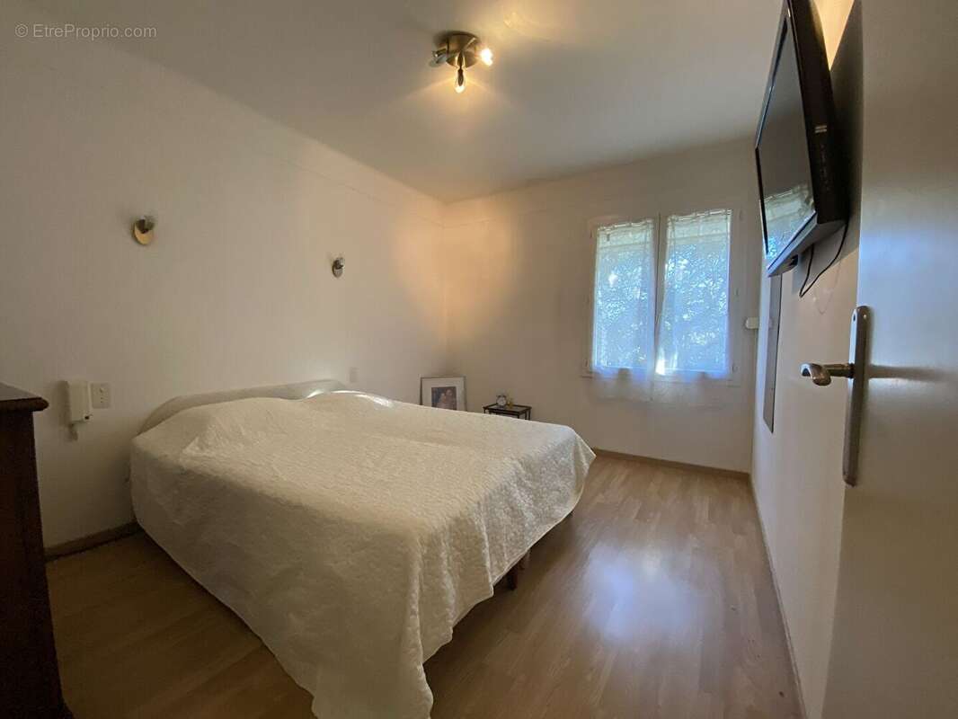 Maison à L'ISLE-SUR-LA-SORGUE