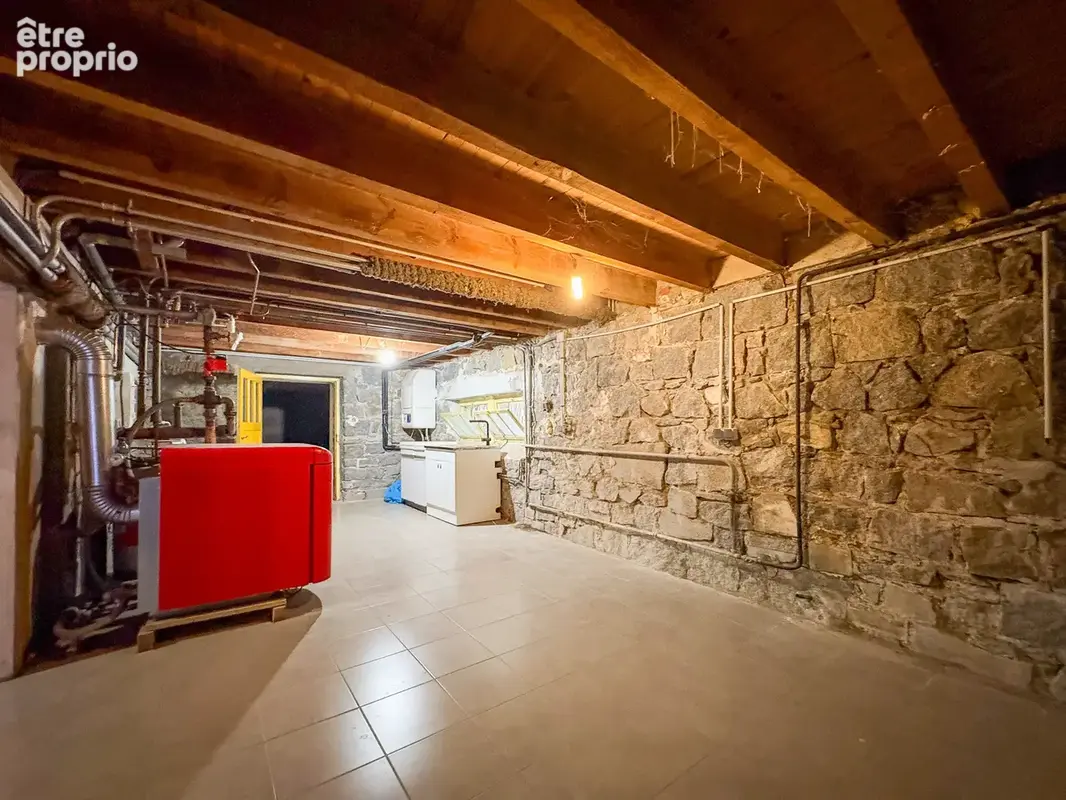 Maison familliale de 168m2 sur 1550m2 de terrain arboré - photo 17