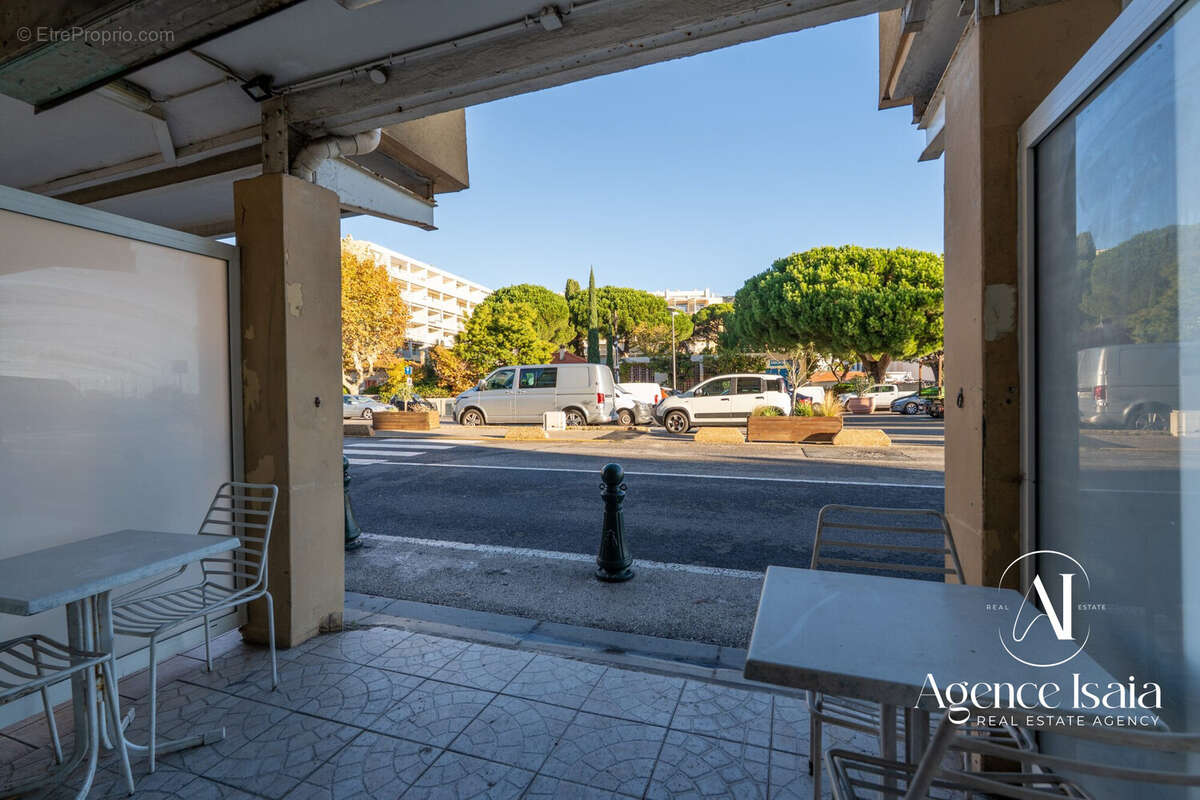 Commerce à LE LAVANDOU